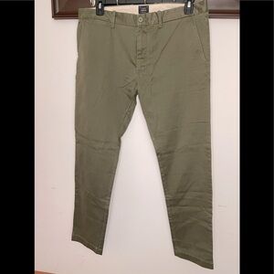 NWT J. Crew Men’s Pants Size 35 waist 32 Length Stretch Green